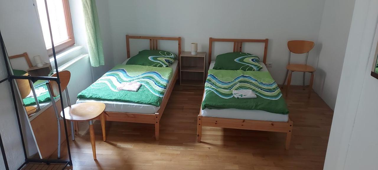 Ferienhaus Kastanienblick Moselkern Esterno foto